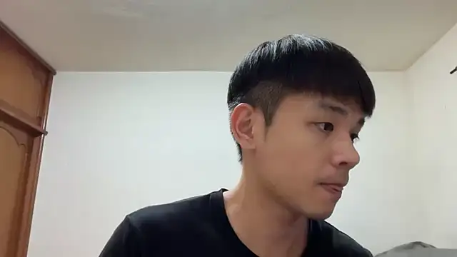 Foxfoxfox4 online show from February 15, 3:20 pm