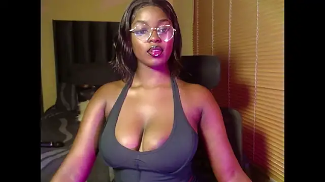 Snapshot of NawtyLisa chatting on April 16, 10:34 pm NawtyLisa online show from April 16, 10:34 pm