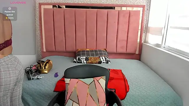 Barbara fox   online show from January 16, 11:58 am