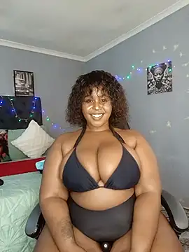 Snapshot of BBW_CUMX chatting on October 12, 3:00 pm BBW CUMX online show from October 12, 3:00 pm