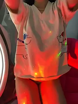 Snapshot of Sexlove_bb chatting on October 4, 3:26 am Sexlove bb online show from October 4, 3:26 am