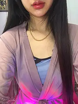 Snapshot of Sexlove_bb chatting on October 21, 10:10 pm Sexlove bb online show from October 21, 10:10 pm