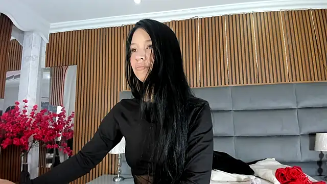 Snapshot of Sophie_Calloway chatting on April 21, 1:17 pm Sophie Calloway online show from April 21, 1:17 pm