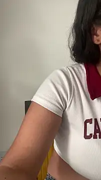 Mia garcia28 online show from February 11, 5:18 pm