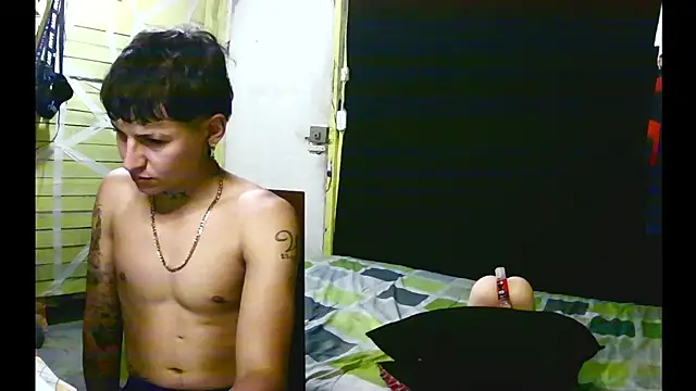 Snapshot of Ebebyjuan chatting on April 16, 7:58 pm Ebebyjuan online show from April 16, 7:58 pm