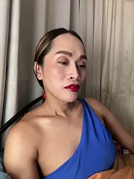 RomanticPearlTS online show from April 7, 1:11 pm