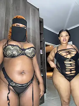 Thick Ass Barbiie online show from February 8, 8:45 pm