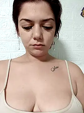 LadyNora online show from November 20, 7:30 am