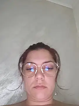Snapshot of LadyNora chatting on May 31, 6:31 pm LadyNora online show from May 31, 6:31 pm