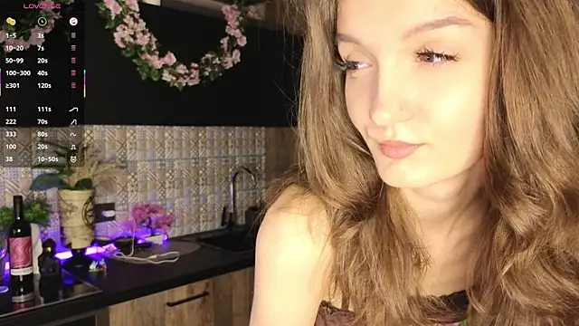 Snapshot of DebiHenks chatting on May 9, 5:07 pm DebiHenks online show from May 9, 5:07 pm