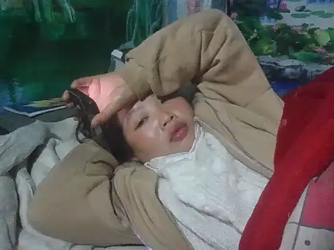 Snapshot of PhamPhung chatting on January 16, 6:56 pm PhamPhung online show from January 16, 6:56 pm