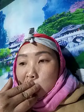 Snapshot of PhamPhung chatting on February 11, 9:25 am PhamPhung online show from February 11, 9:25 am