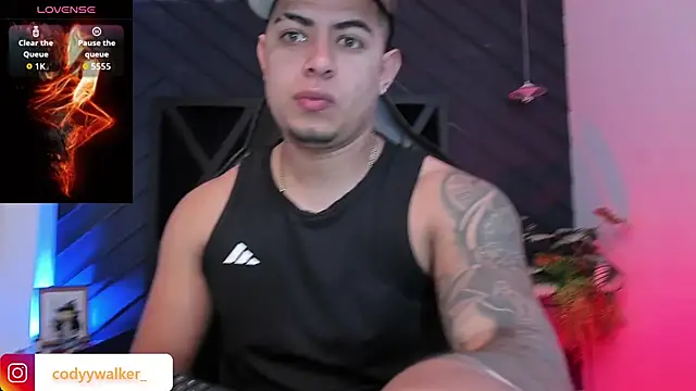 marco garciia  online show from February 19, 11:12 pm