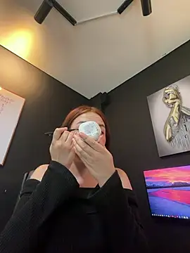 Dali collin online show from April 15, 3:13 am