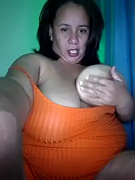 luzdanna online show from July 31, 11:15 pm