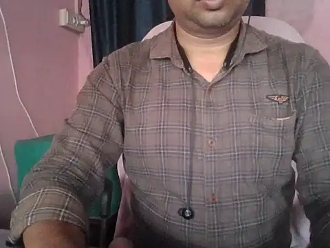 Snapshot of sexy_boy_hot_lund chatting on July 11, 6:16 am sexy boy hot lund online show from July 11, 6:16 am