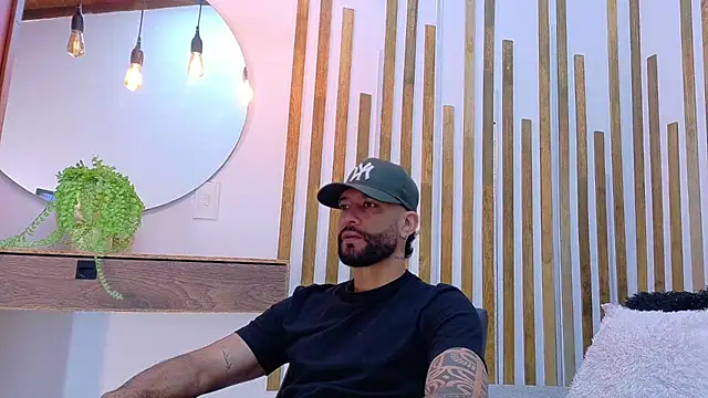 yorbymaxx online show from March 17, 1:36 pm