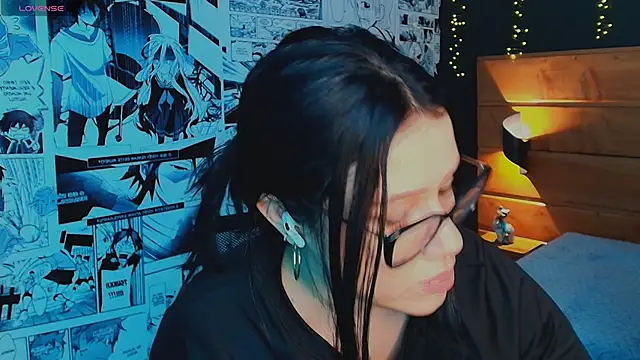 Snapshot of hanna_kimura chatting on February 10, 7:40 pm hanna kimura online show from February 10, 7:40 pm