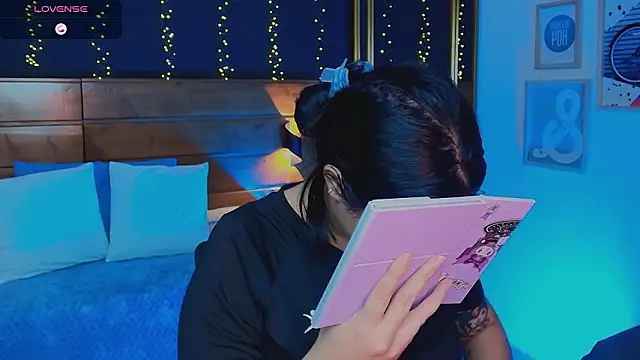 Snapshot of hanna_kimura chatting on February 11, 7:30 pm hanna kimura online show from February 11, 7:30 pm