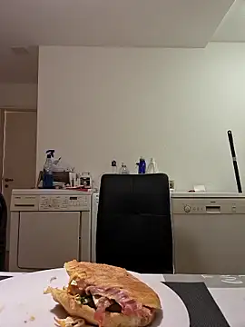 spaccaa online show from April 15, 6:48 pm