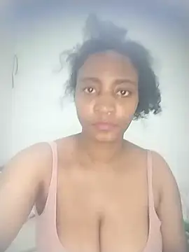 Snapshot of AmbarSmit chatting on June 14, 8:55 pm AmbarSmit online show from June 14, 8:55 pm