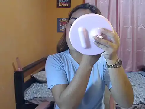 ur Katrina69 online show from March 17, 5:49 pm