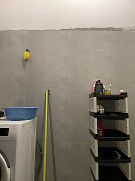 Snapshot of Handydila chatting on September 28, 10:26 pm Handydila online show from September 28, 10:26 pm