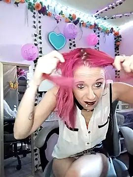 Snapshot of Purple2StayThnxx chatting on October 16, 2:51 pm Purple2StayThnxx online show from October 16, 2:51 pm