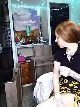 Purple2StayThnxx online show from January 12, 8:03 pm