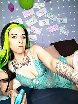 Purple2StayThnxx online show from March 29, 11:38 pm