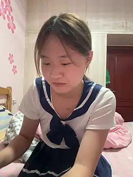 Snapshot of CoCo-s chatting on September 17, 5:25 pm CoCo-s online show from September 17, 5:25 pm