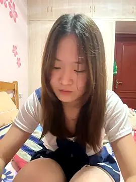 Snapshot of CoCo-s chatting on November 9, 5:55 pm CoCo-s online show from November 9, 5:55 pm