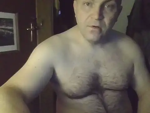 Snapshot of habartek85 chatting on March 4, 12:27 am habartek85 online show from March 4, 12:27 am