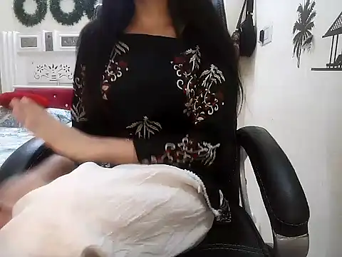 Snapshot of Simranjeet_kaur26 chatting on April 16, 7:14 pm Simranjeet kaur26 online show from April 16, 7:14 pm