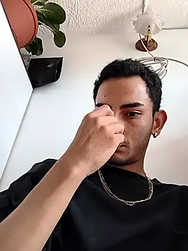 Exlifer online show from February 4, 9:09 pm