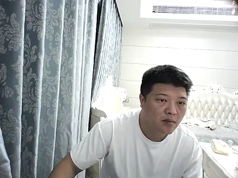 Snapshot of hiwoaini chatting on November 16, 2:55 pm hiwoaini online show from November 16, 2:55 pm