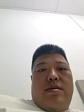 Snapshot of hiwoaini chatting on June 11, 5:44 pm hiwoaini online show from June 11, 5:44 pm