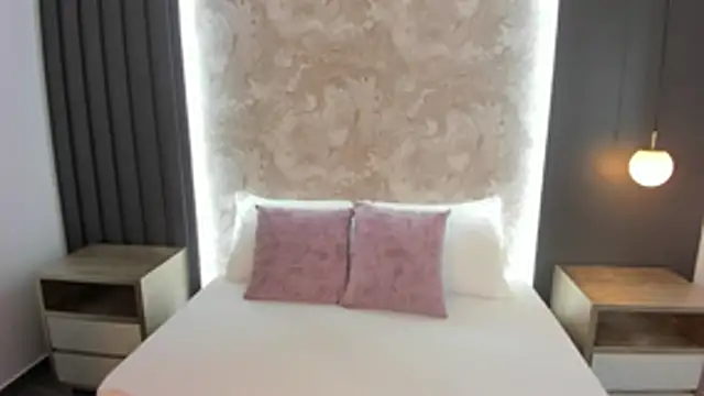 Snapshot of saliha_pinky chatting on October 18, 4:37 am saliha pinky online show from October 18, 4:37 am