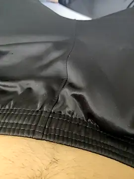 Snapshot of albertokk chatting on May 16, 5:12 pm albertokk online show from May 16, 5:12 pm