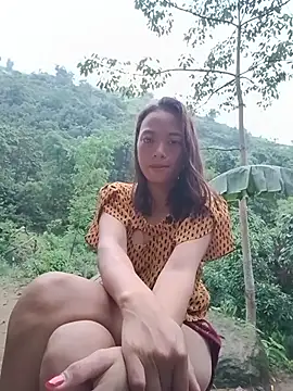 Snapshot of optra34 chatting on June 12, 10:30 pm optra34 online show from June 12, 10:30 pm