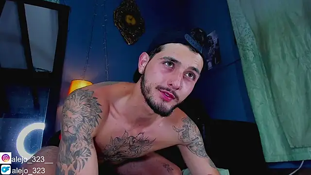 Snapshot of alejo__323__ chatting on September 13, 2:11 am alejo 323 online show from September 13, 2:11 am