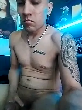 Snapshot of demianmont chatting on October 8, 4:26 pm demianmont online show from October 8, 4:26 pm