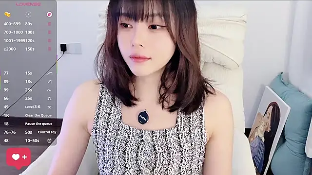 Snapshot of yara_hot1 chatting on April 24, 3:20 am yara hot1 online show from April 24, 3:20 am