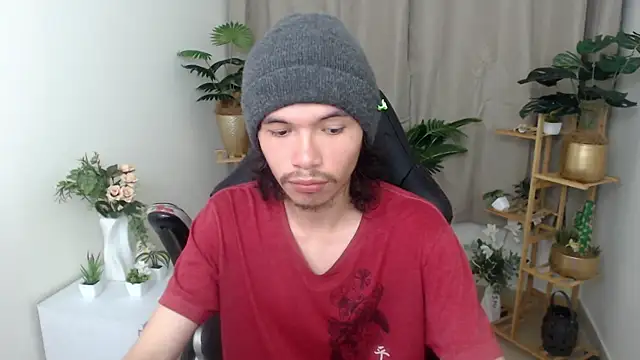 Xoxo Smiles online show from December 14, 8:30 am