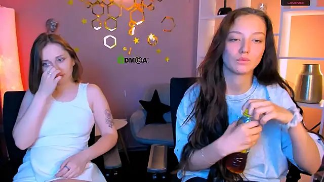 Snapshot of eva_smiith_ chatting on June 24, 5:39 am eva smiith online show from June 24, 5:39 am