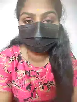 Snapshot of Tamil_Princess12 chatting on May 29, 6:39 pm Tamil Princess12 online show from May 29, 6:39 pm
