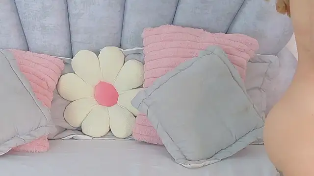 emma-conti2 online show from March 17, 2:42 pm