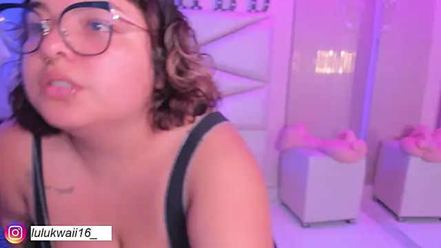 Snapshot of lulukawai16 chatting on May 7, 7:08 pm lulukawai16 online show from May 7, 7:08 pm
