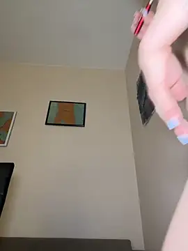 Bambi-Live online show from October 24, 7:10 pm