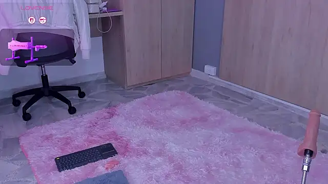 Snapshot of Abby-Torres chatting on February 6, 2:49 am Abby-Torres online show from February 6, 2:49 am